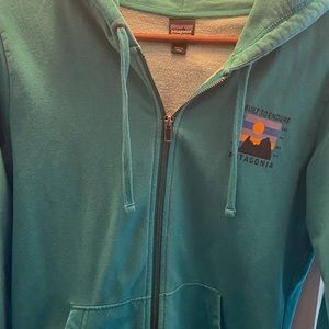 Patagonia Full Zip Sweatshirt w/Hood - Gently Worn